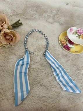🛍️2/$30 Blue & White Striped Scarf Chain Bag Handle